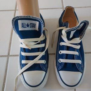 chuck taylor converse all star low Blue womens size 6